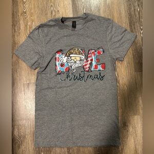 Brand New Love Christmas Tee Size Small